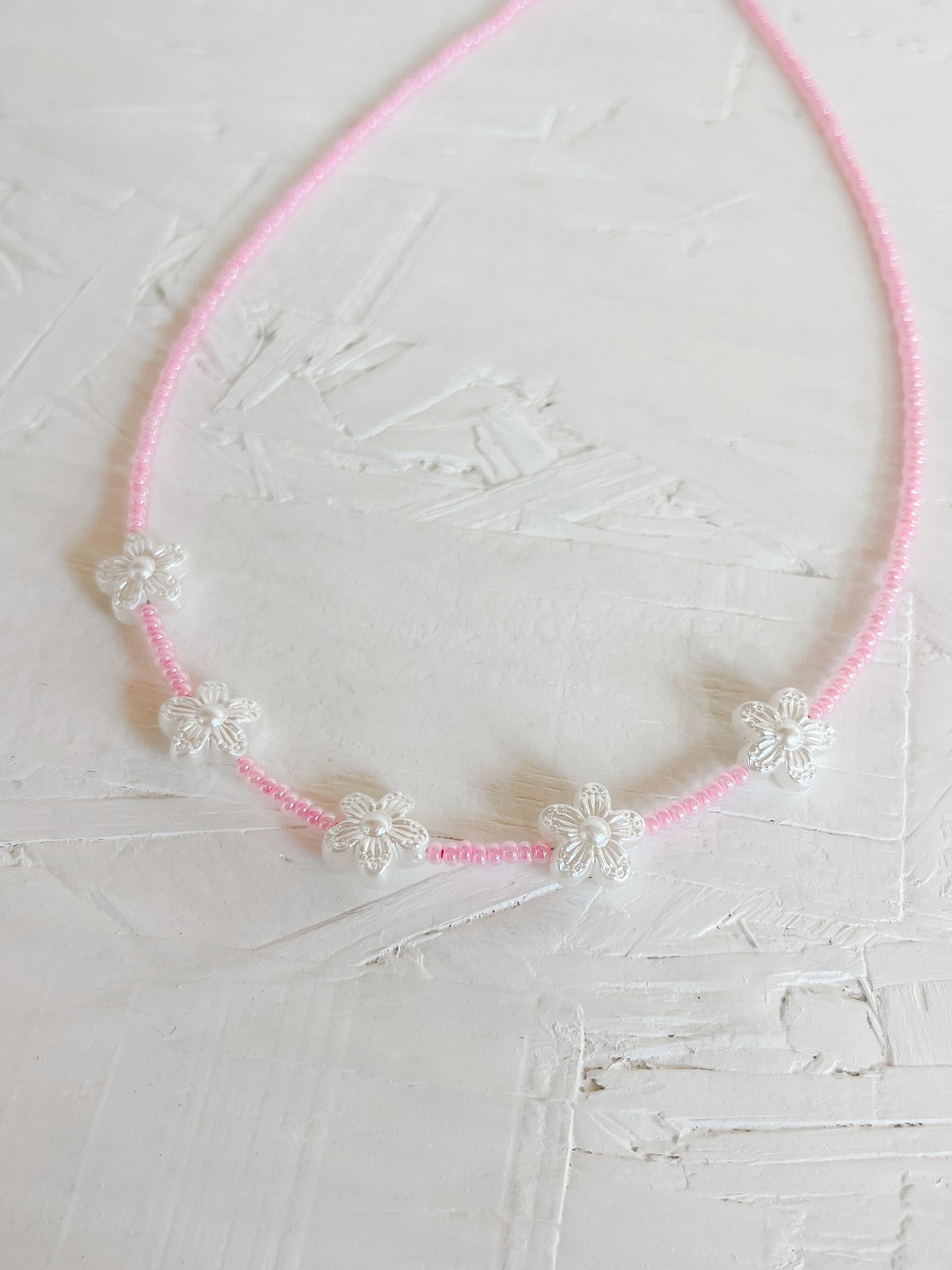 Light pink flower choker