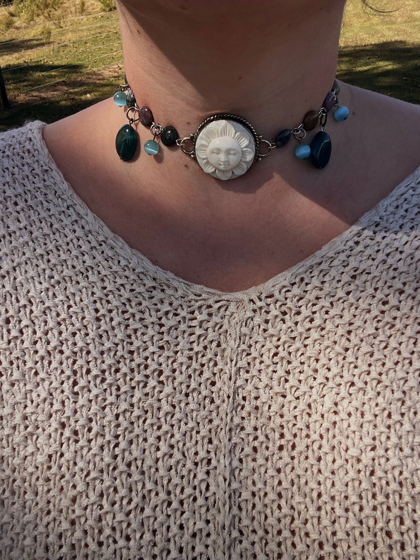 Willow choker