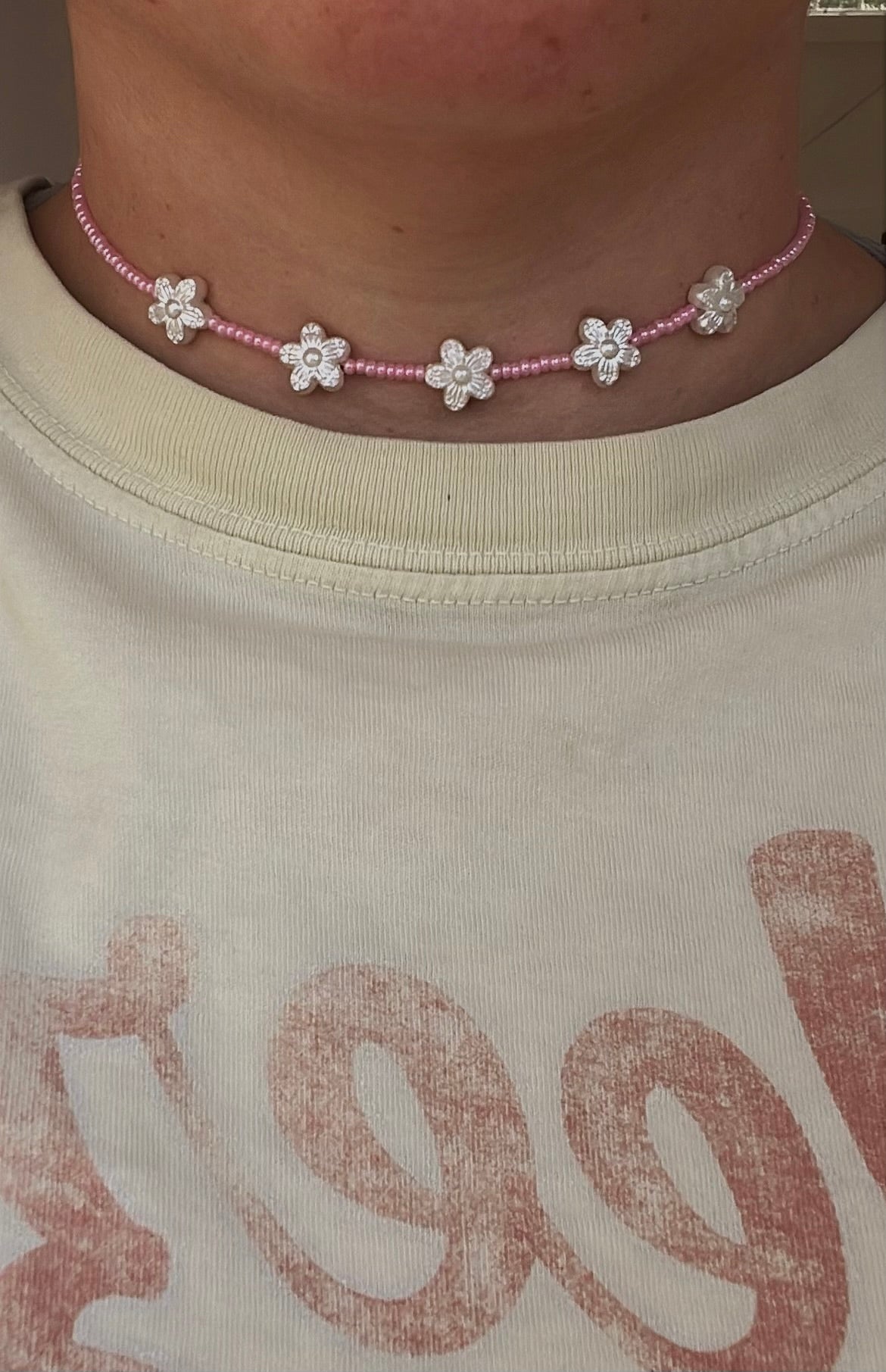Light pink flower choker