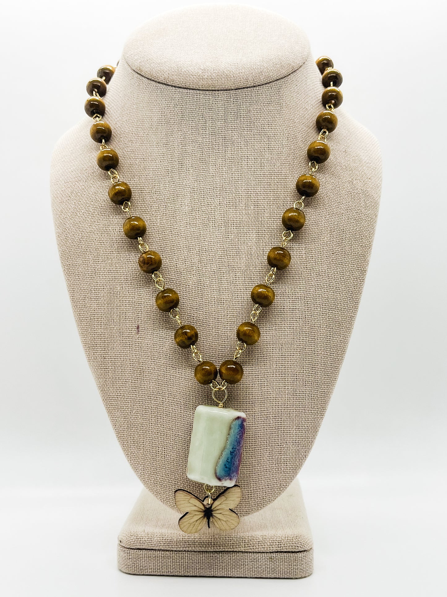 Sage ceramic & butterfly necklace