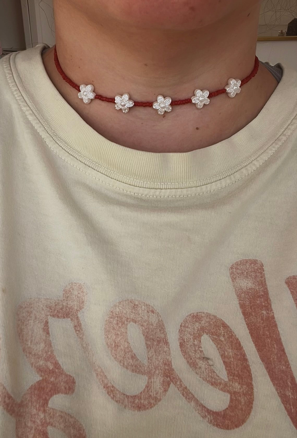 Red flower choker