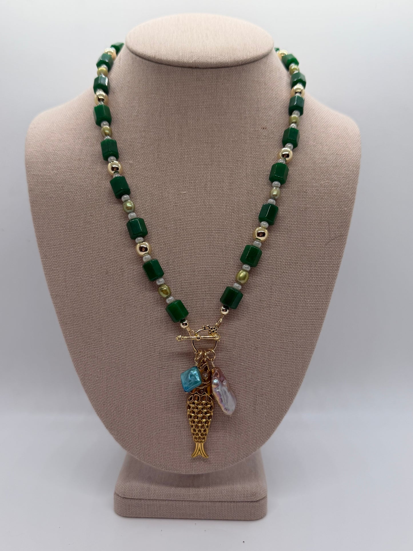 Voulez-Vou Necklace