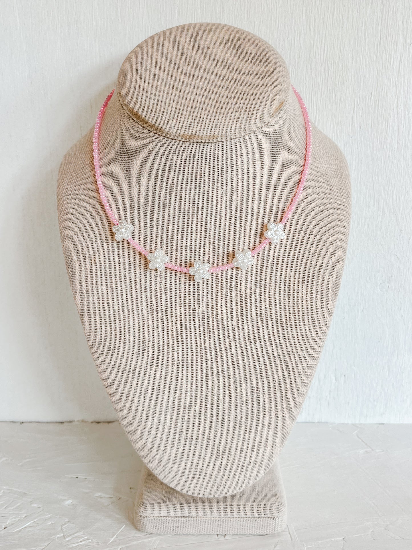 Light pink flower choker