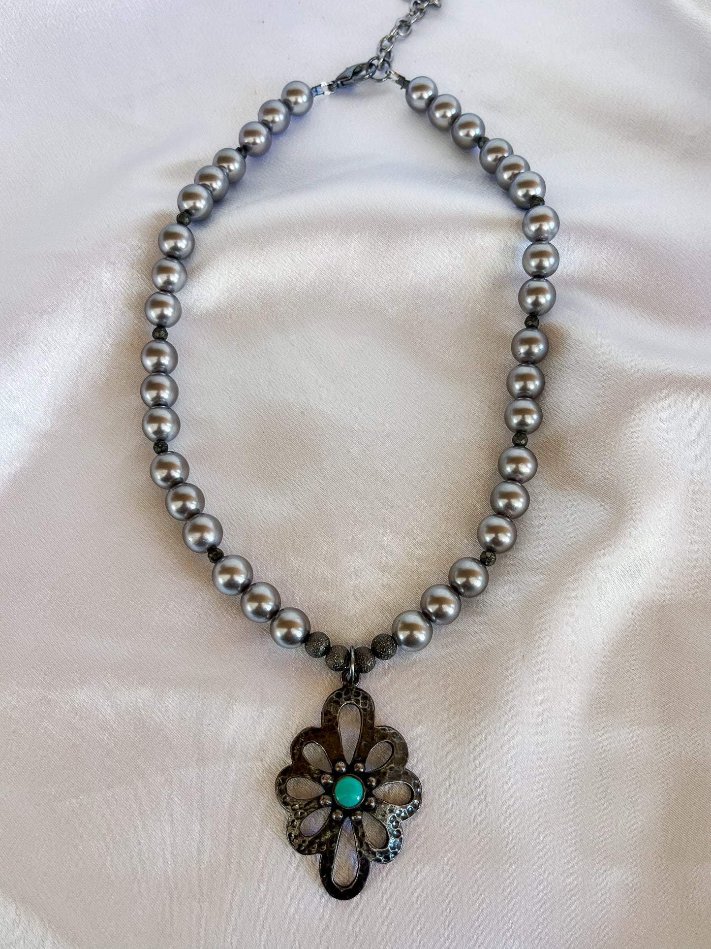 Sukie necklace