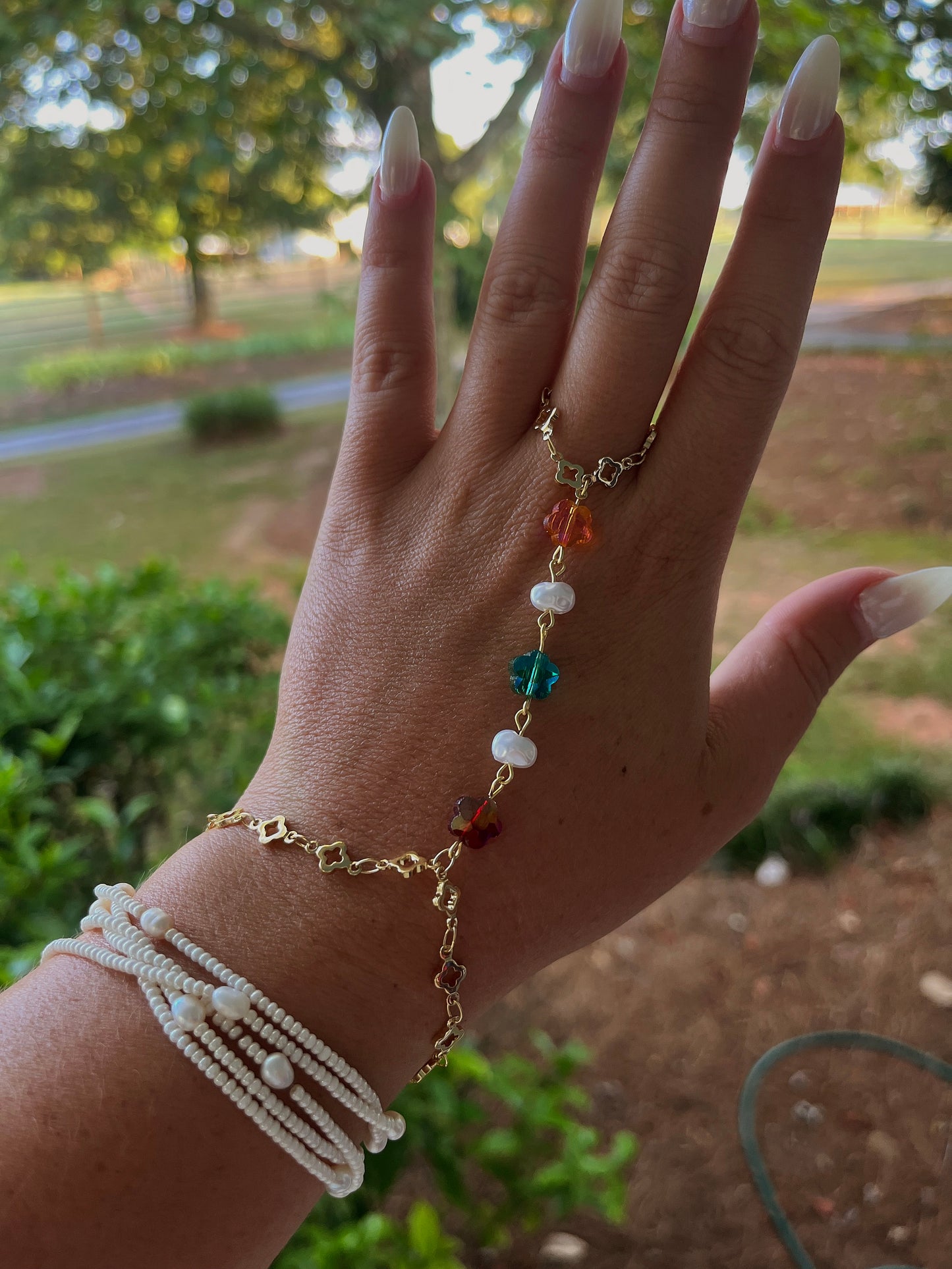 Amaya hand chain