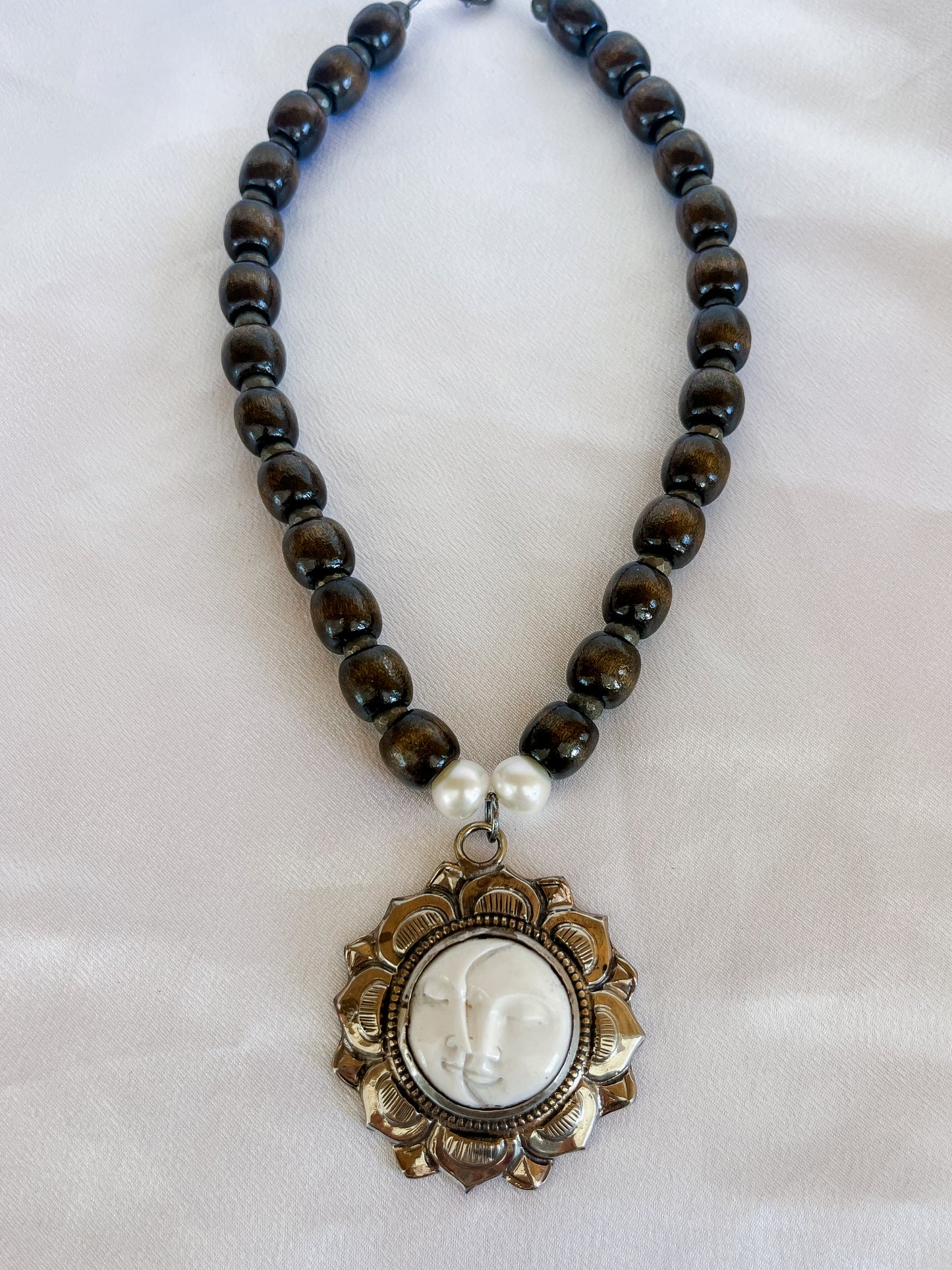 Belladonna necklace