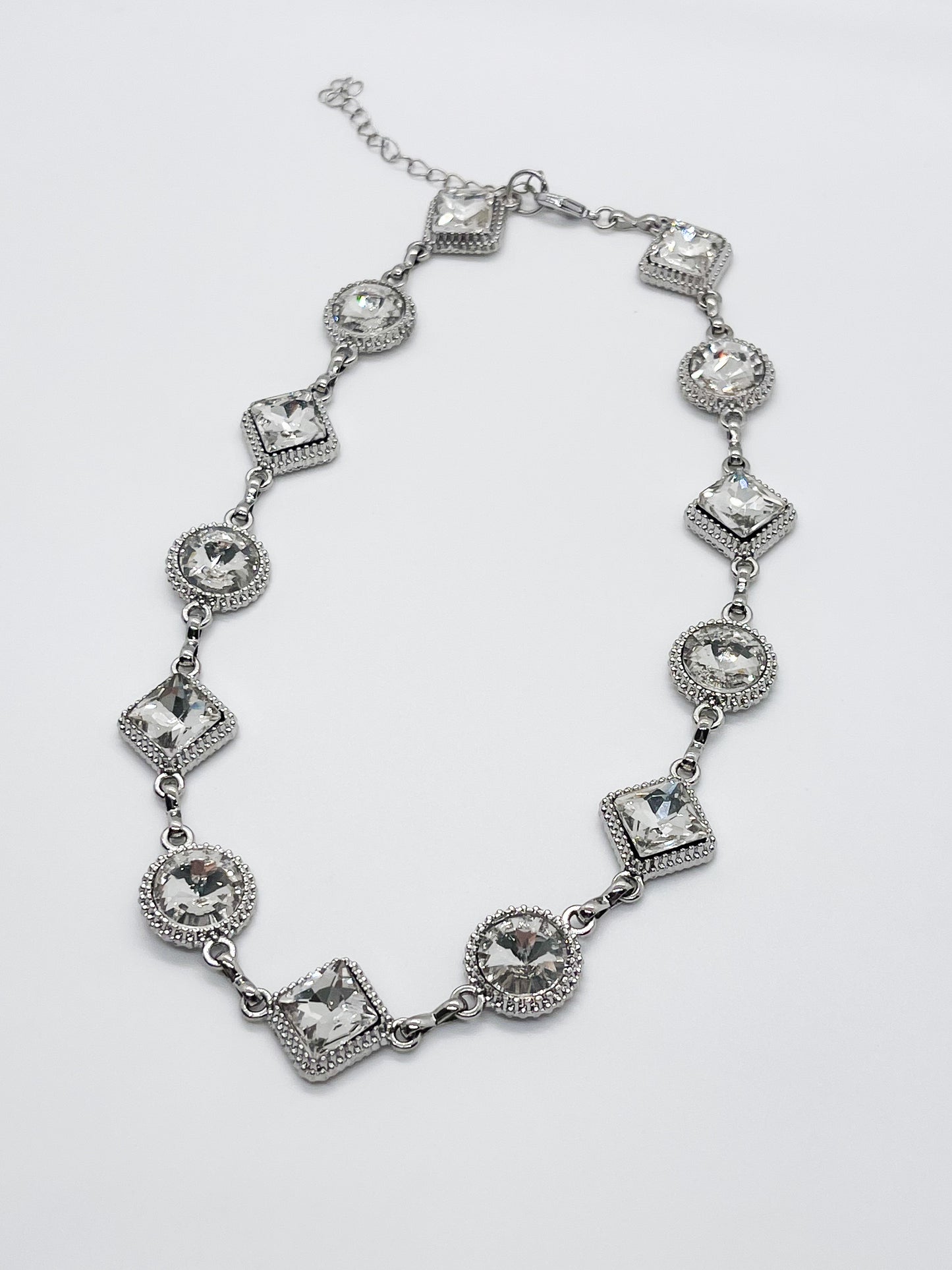 Cindy- diamond/circle
