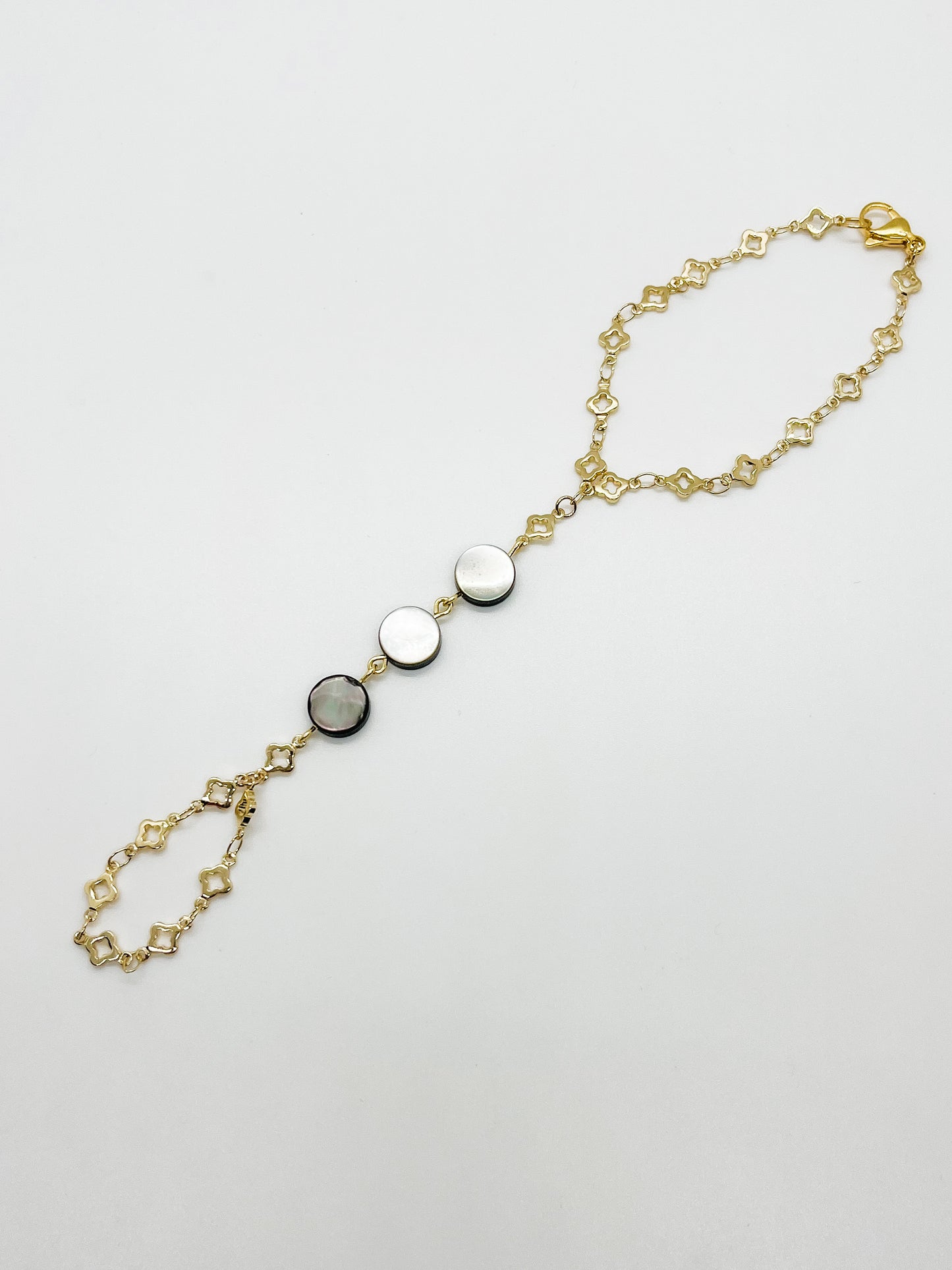 Huda hand chain