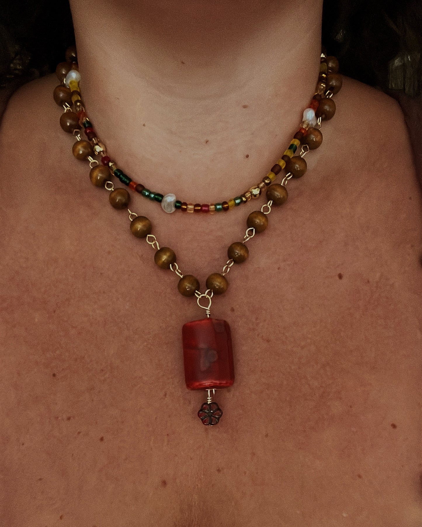 Multicolor beaded choker