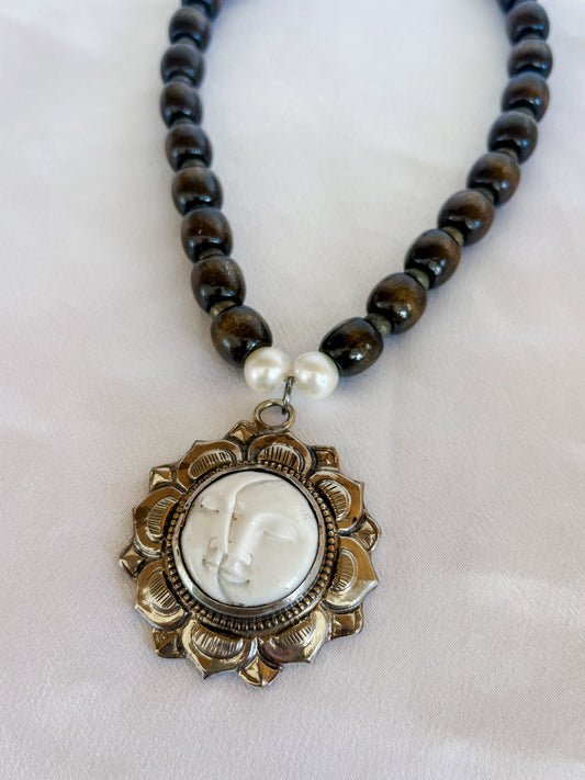 Belladonna necklace