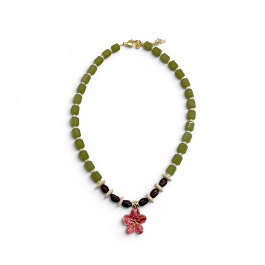 Cove Necklace
