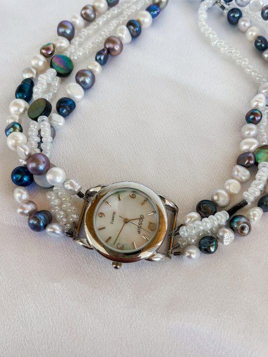 Tabitha choker
