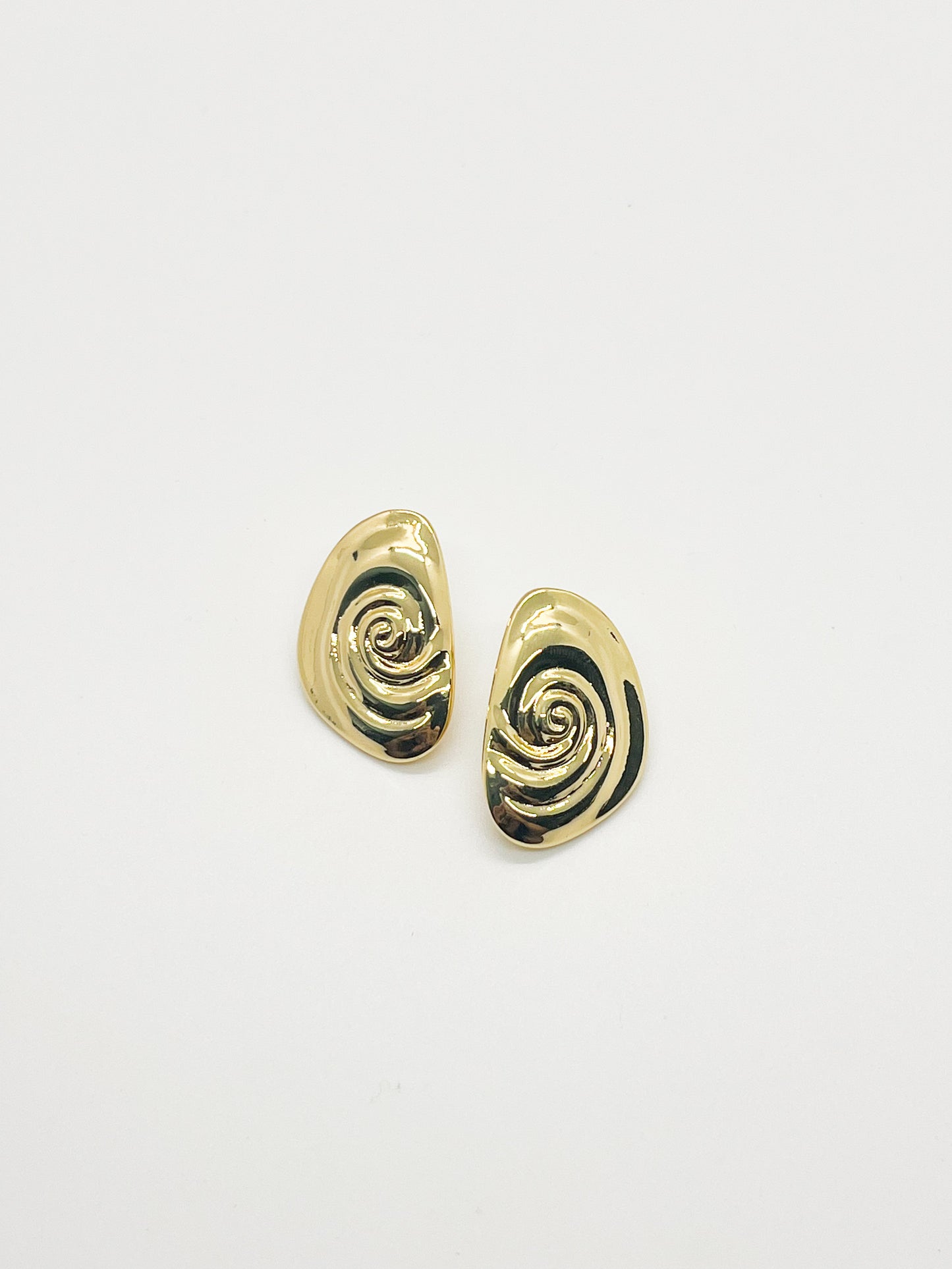 Gold spiral studs