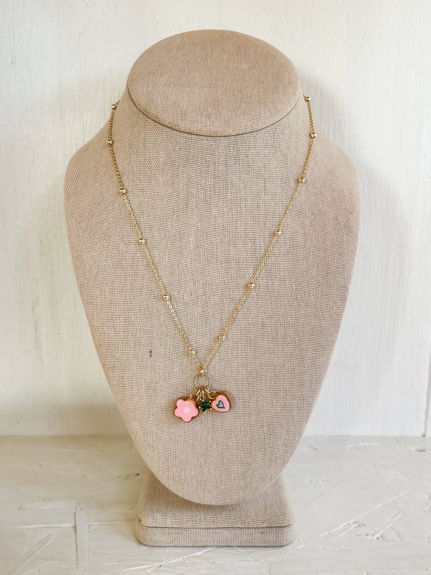 Pink flower & heart necklace