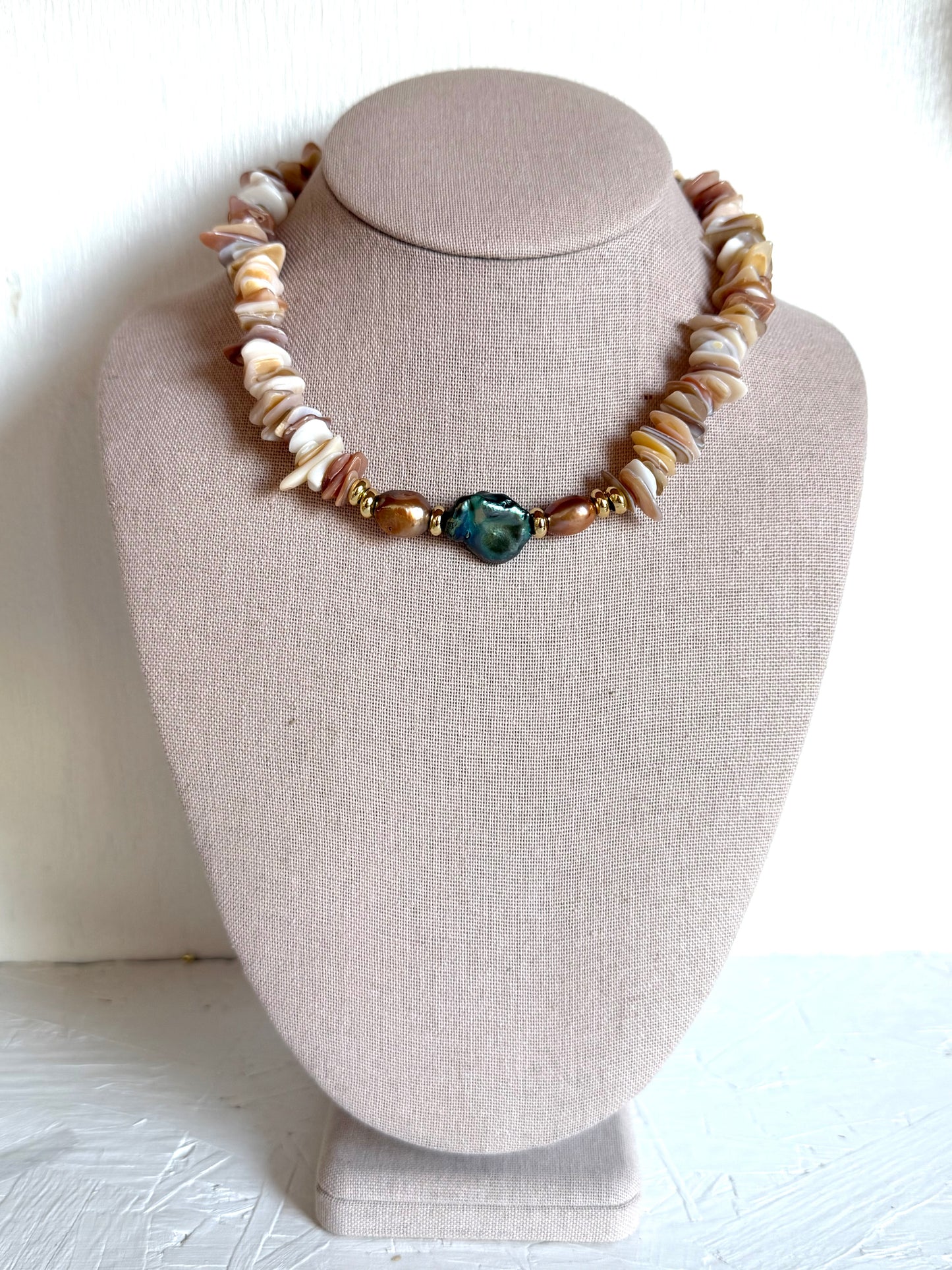 Bay Pearl Necklace