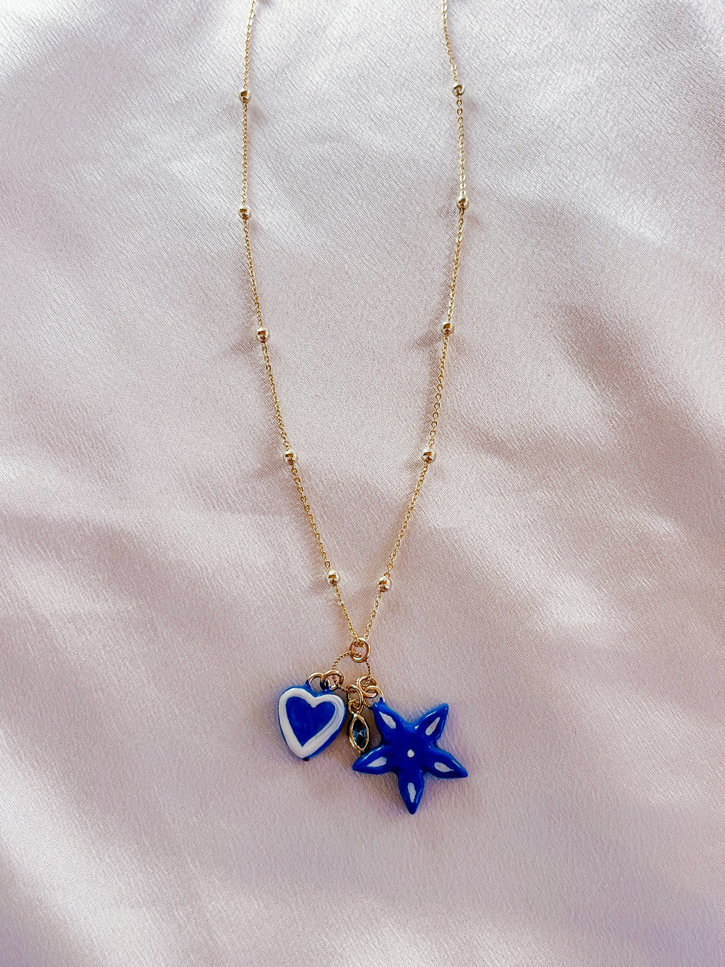 Blue flower & heart necklace