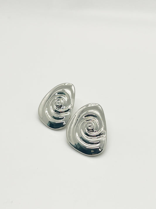 Silver spiral studs