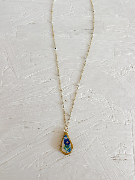 Blue floral necklace