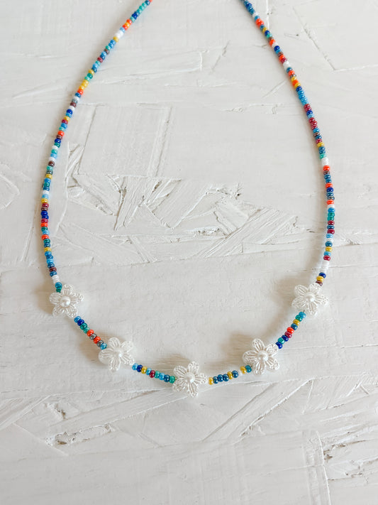 Multicolor flower choker