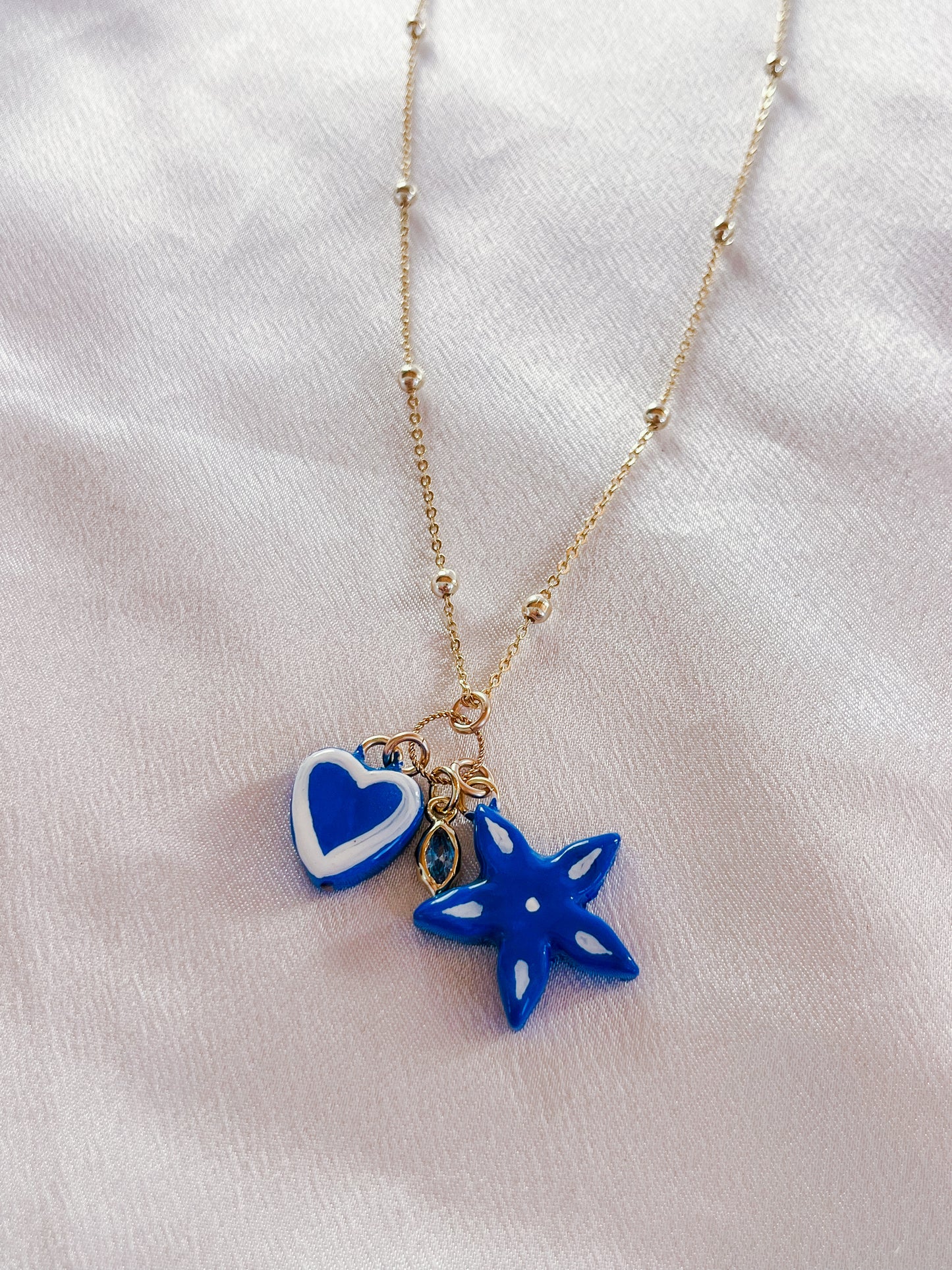 Blue flower & heart necklace