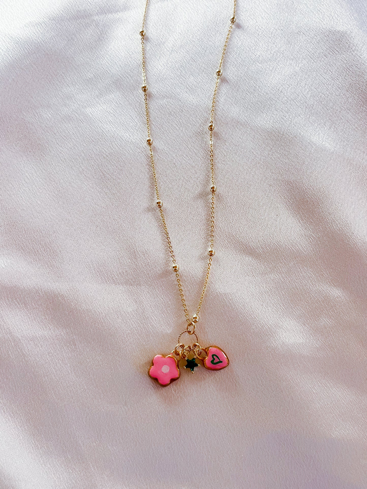 Pink flower & heart necklace